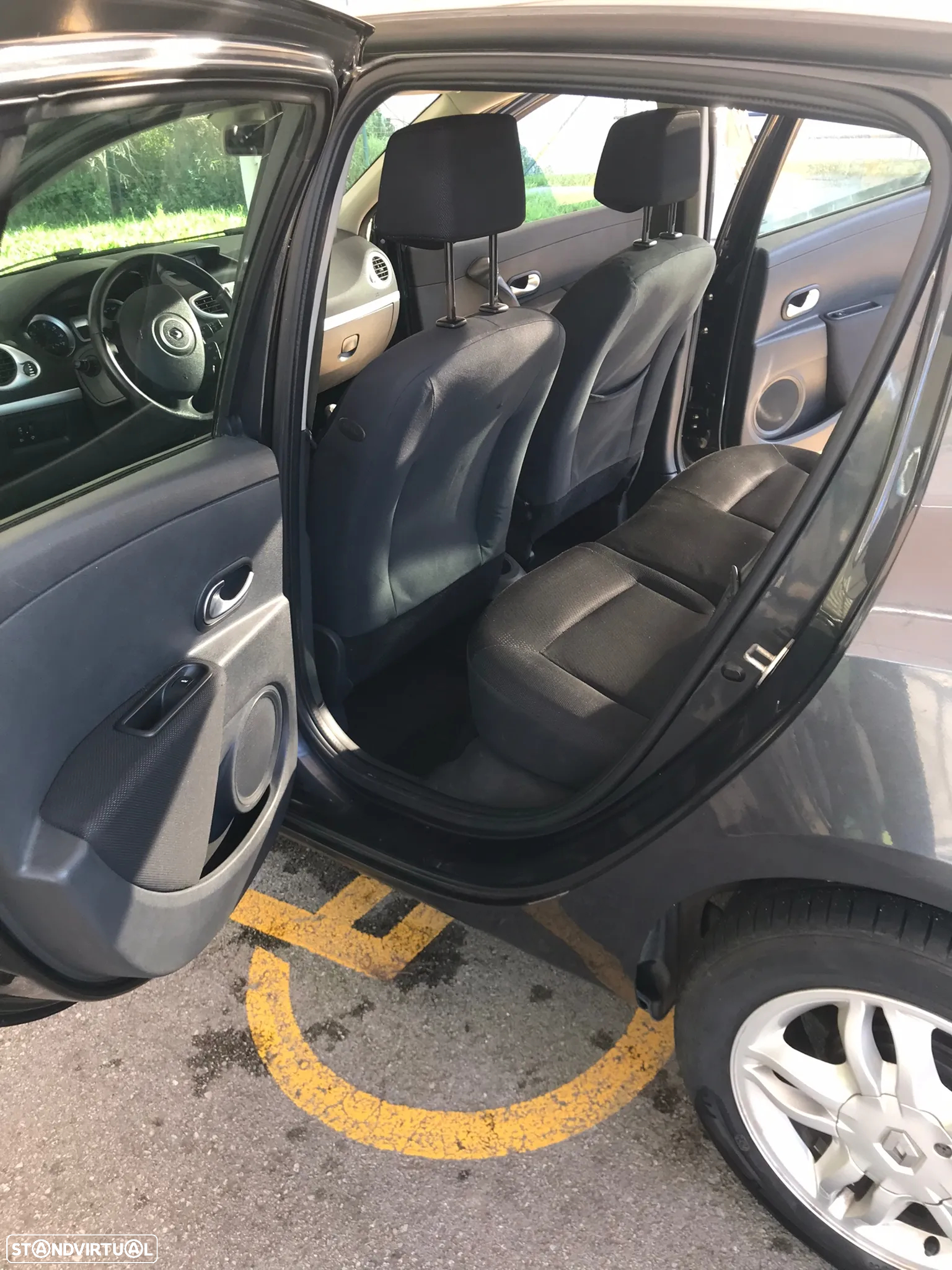 Renault Clio - 5