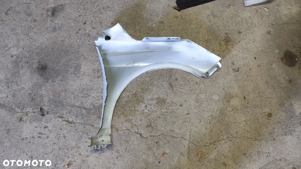 HYUNDAI I20 III 2020- BŁOTNIK LEWY PRZEDNI PRZÓD - 8