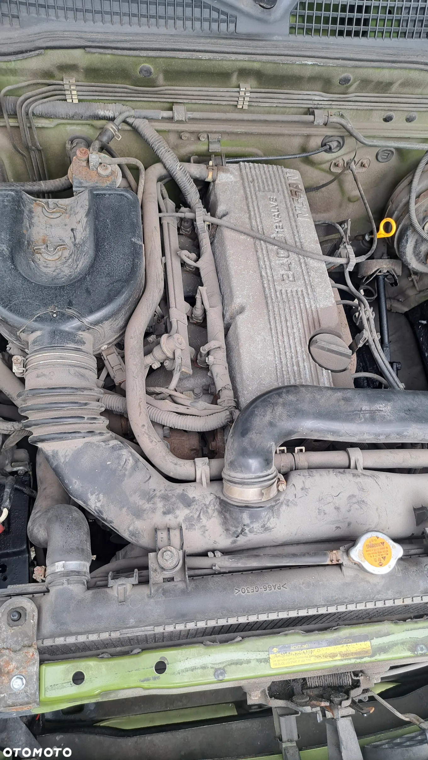 Nissan Terrano II 2.4 SR - 29