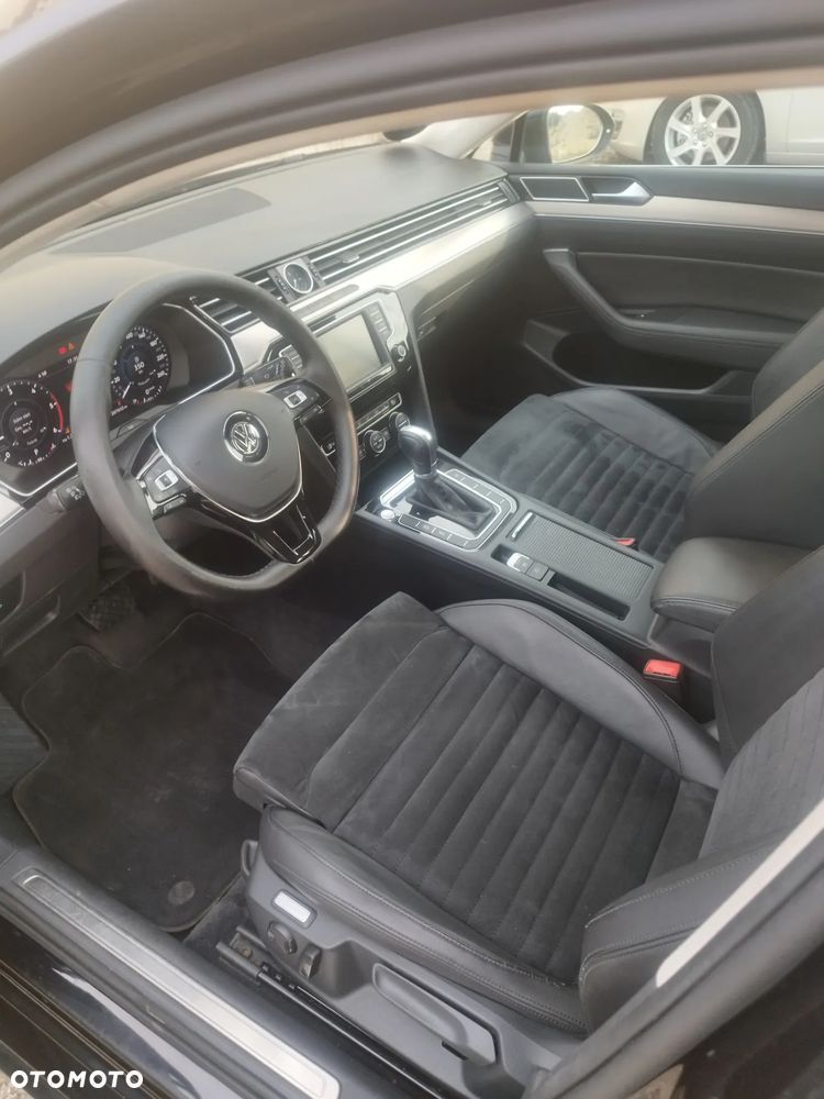 Volkswagen Passat Variant 2.0 TDI BMT Highline DSG - 16