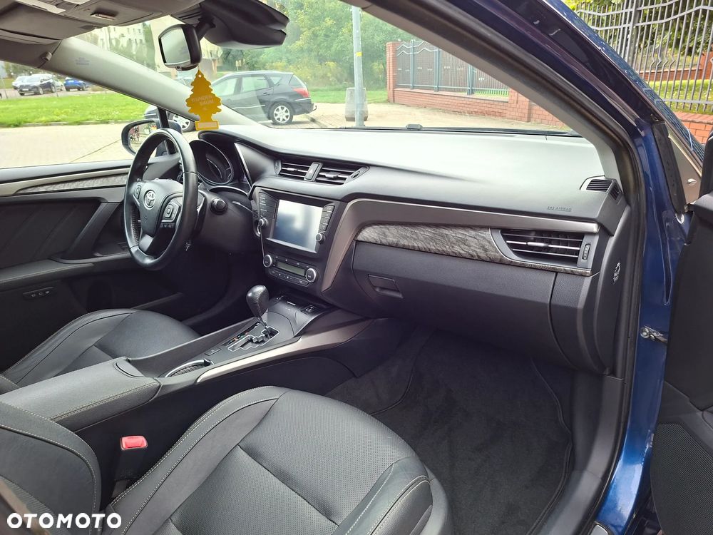 Toyota Avensis 2.0 Prestige MS - 12