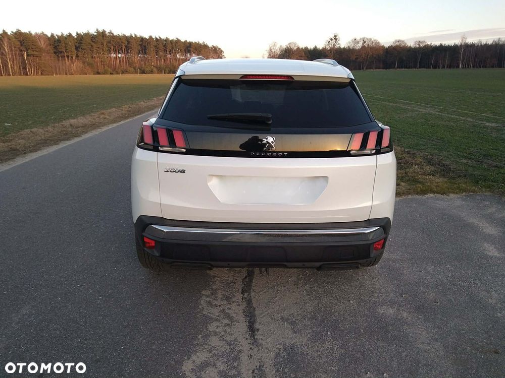 Peugeot 3008 1.5 BlueHDi Allure S&S - 6