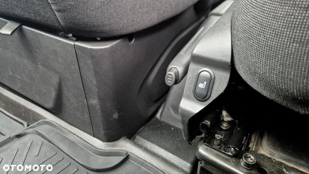 Ford Transit 2.0 170KM - 29