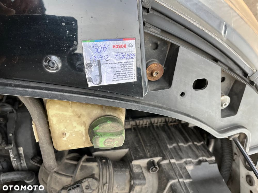 Volkswagen Caravelle - 29