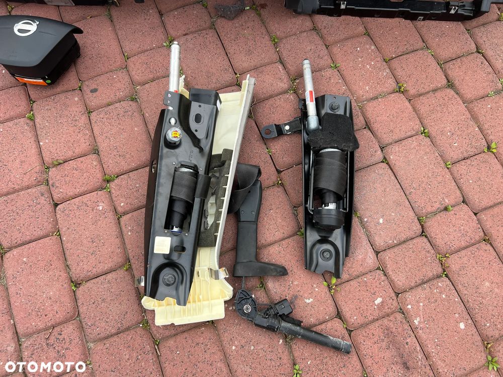 DESKA KONSOLA KOKPIT PODUSZKA PASY VOLVO XC70 V70 S80 II - 6