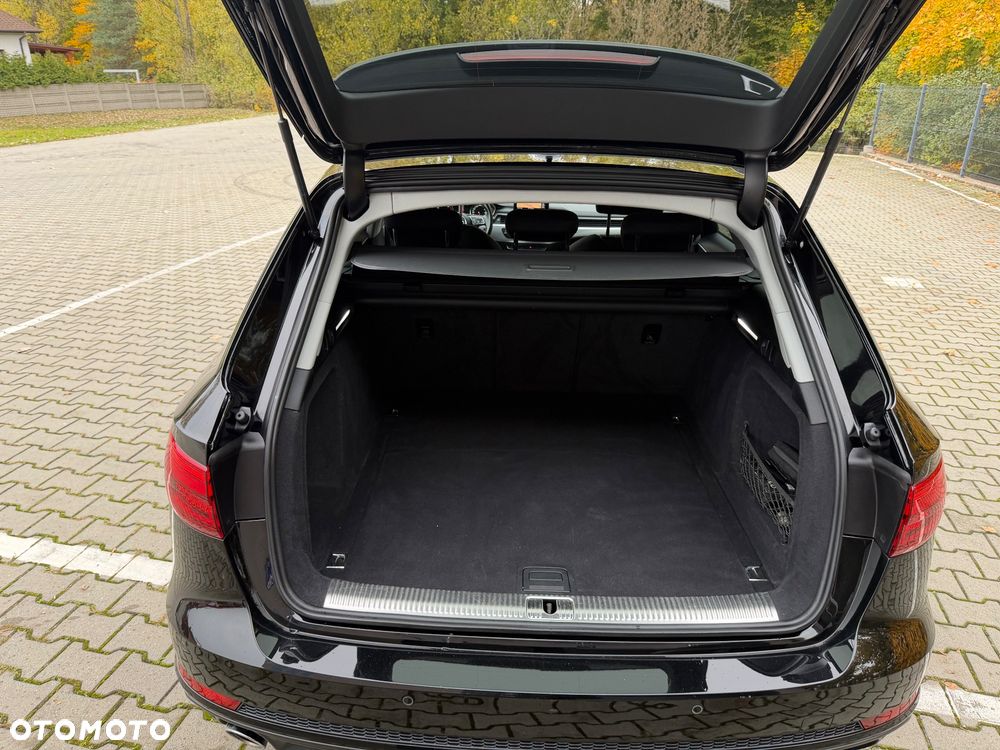 Audi A4 Avant 40 TFSI sport - 30