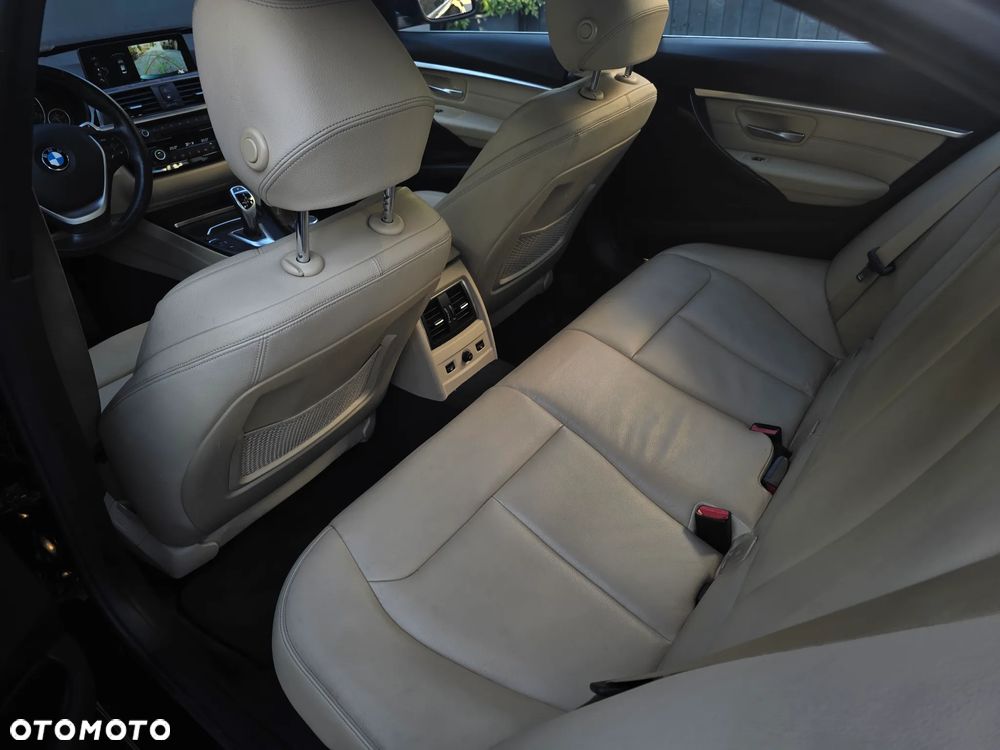 BMW Seria 3 330i GPF Sport Line - 15