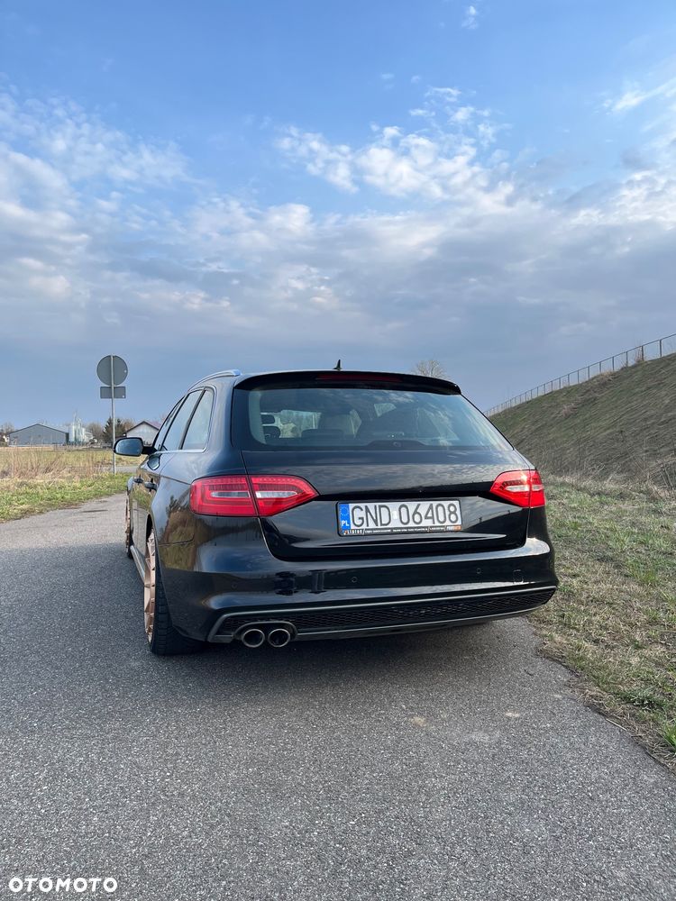 Audi A4 Avant 2.0 TDI DPF clean diesel Ambition - 5