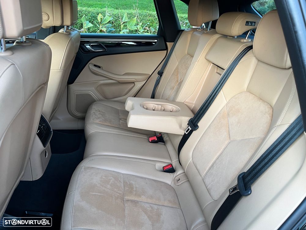 Porsche Macan S PDK - 32
