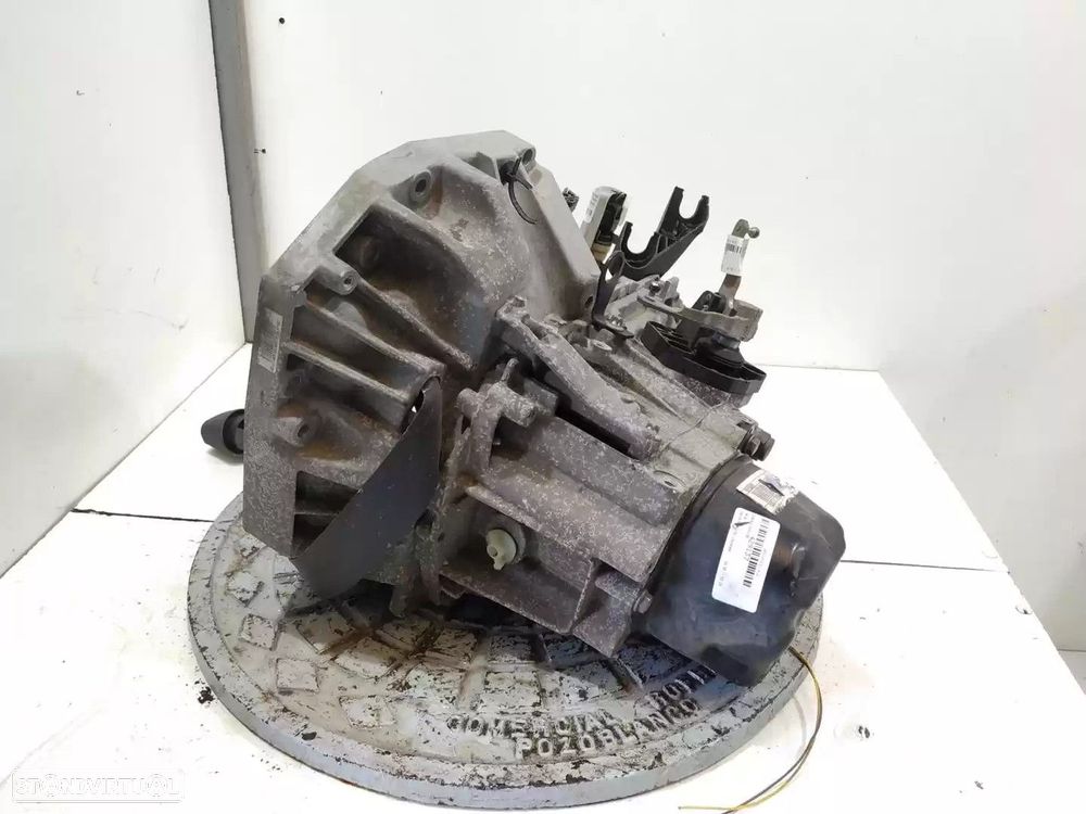 CAIXA VELOCIDADES DACIA SANDERO 2011 -JR5351 - 1