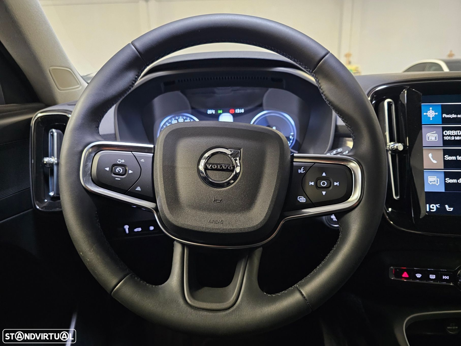 Volvo XC 40 1.5 T4 PHEV Essential - 14