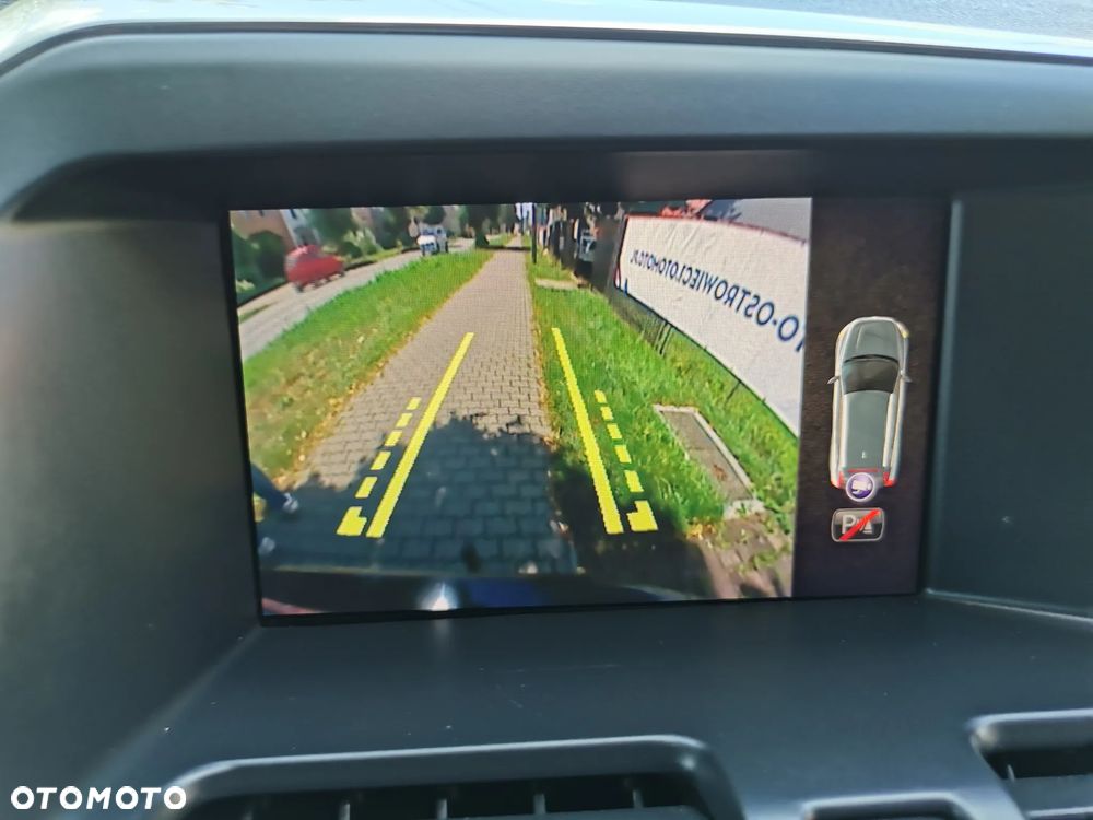 Volvo XC 60 D3 Momentum - 17