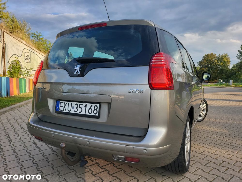 Peugeot 5008 1.6 THP Allure 7os - 40