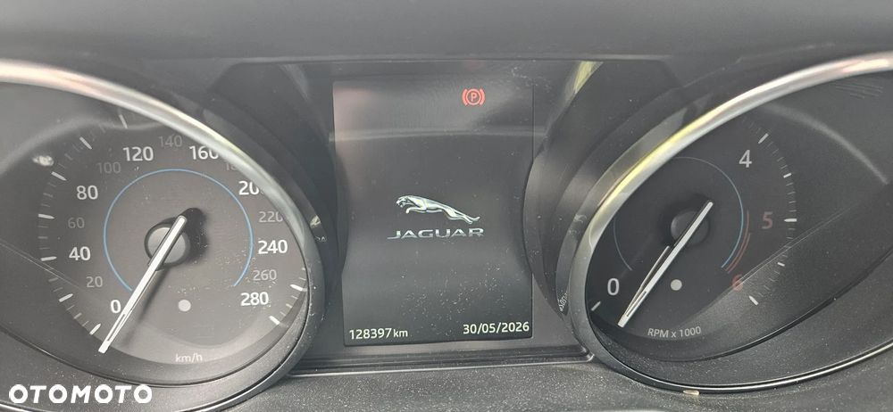 Jaguar XF 2.0 i4D Prestige - 9