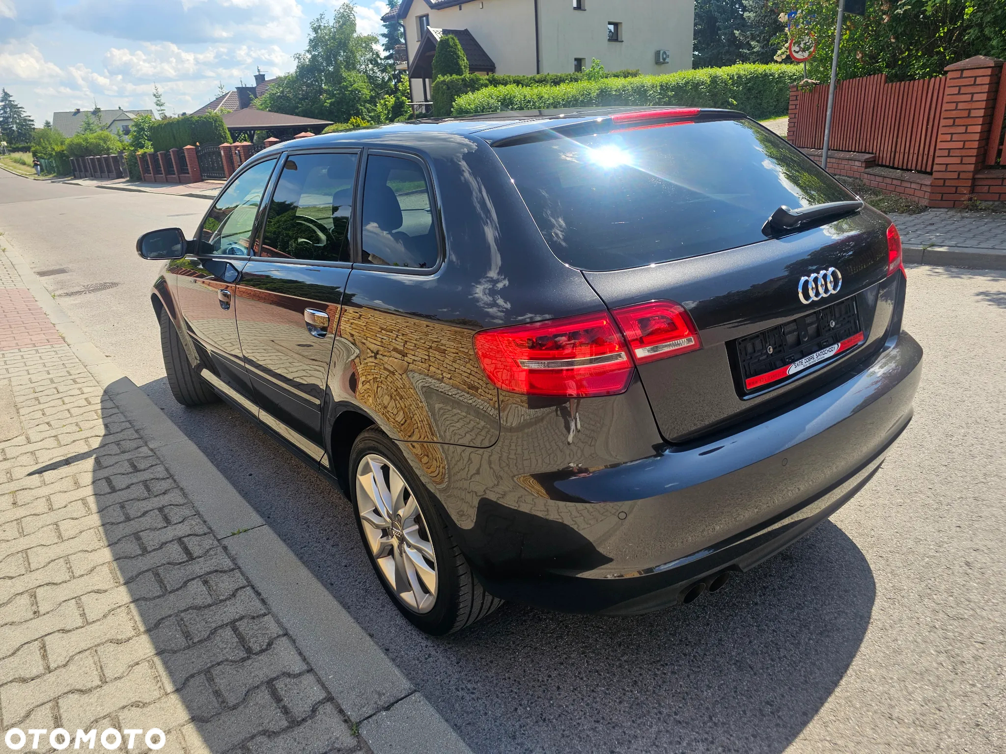 Audi A3 ver-1-4-tfsi-sportback-attraction - 10