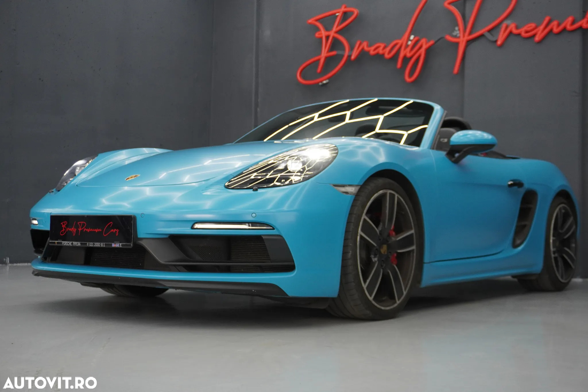 Porsche Boxster 718 GTS PDK - 2