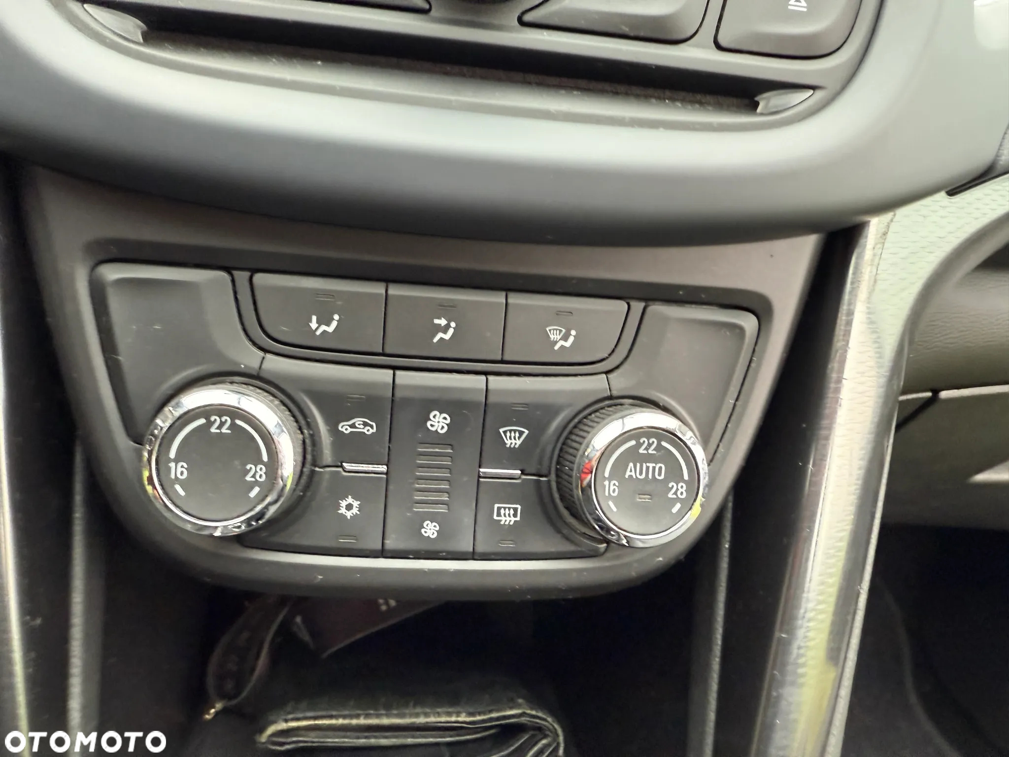 Opel Zafira 2.0 CDTI Cosmo - 21
