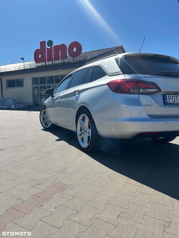 Opel Astra 1.6 CDTI Enjoy - 4