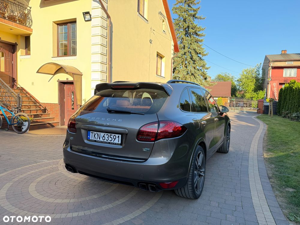 Porsche Cayenne S Diesel - 19