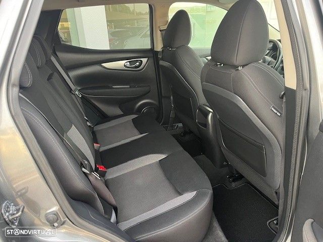 Nissan Qashqai 1.5 dCi N-Connecta Roda Suplente - 9