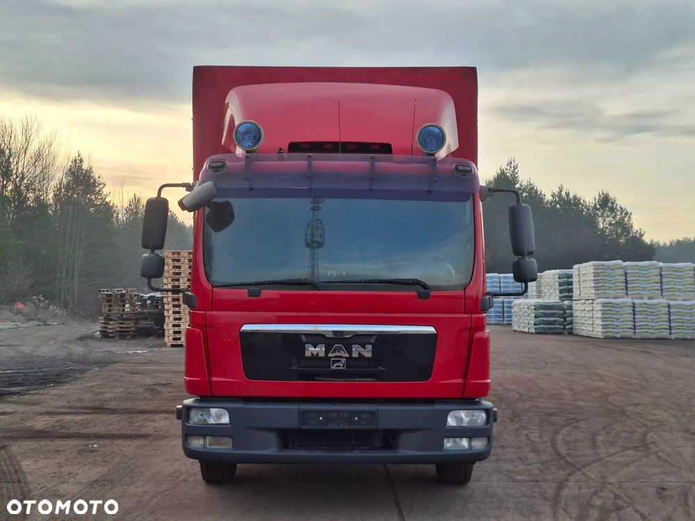 MAN TGL 12.220 - 3