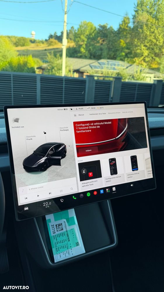 TESLA Model Y 2026 — imagine 16