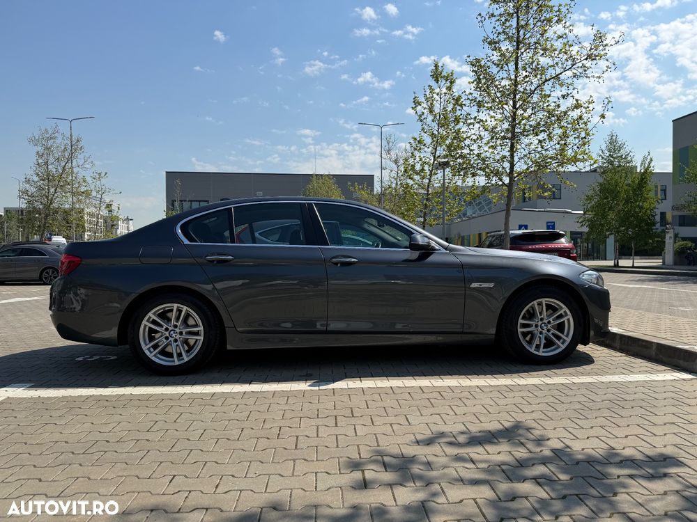BMW Seria 5 520d AT - 6