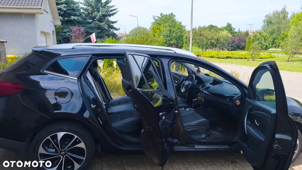 Renault Megane dCi 110 FAP EDC Bose Edition - 16