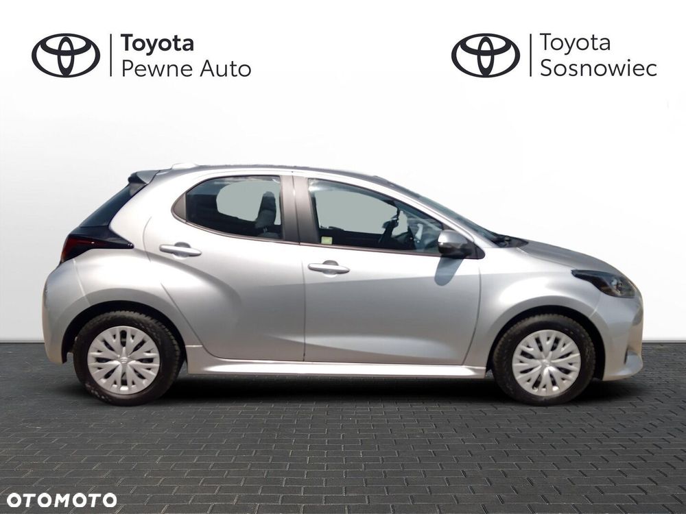 Toyota Yaris - 7