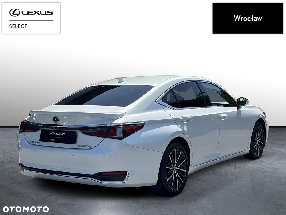 Lexus ES 300h Business Edition - 6