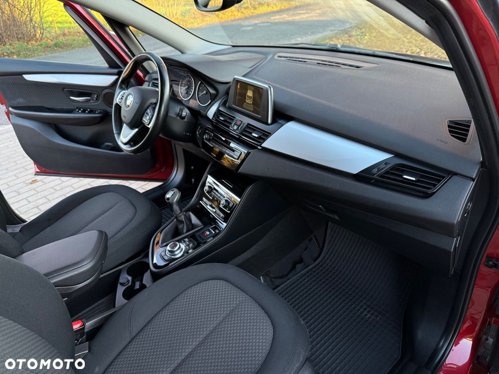 BMW Seria 2 218i Sport Line - 20