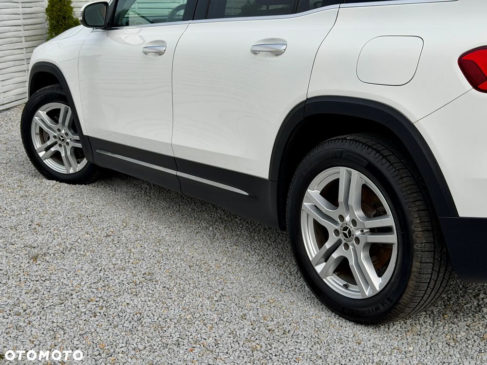 Mercedes-Benz GLB 250 4Matic 8G-DCT - 26