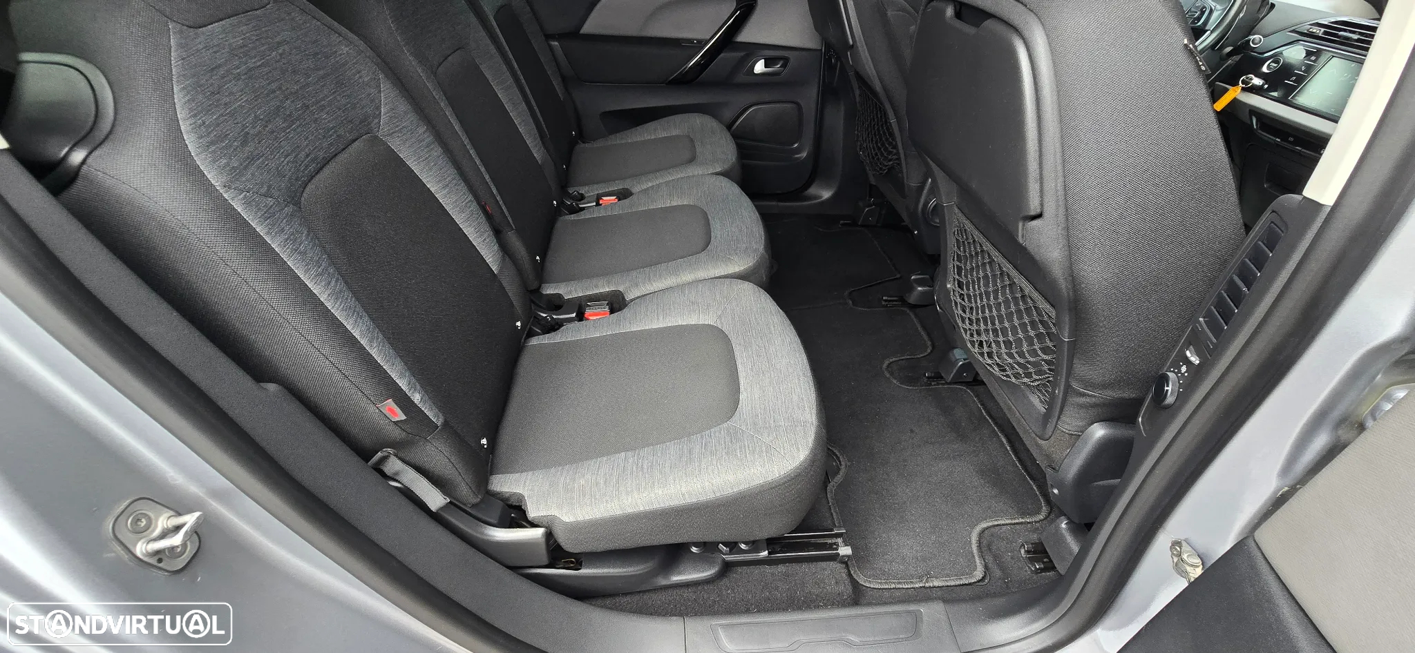 Citroën C4 Grand Picasso 1.6 BlueHDi Shine EAT6 - 23