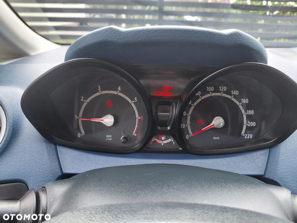 Ford Fiesta 1.25 Trend - 30
