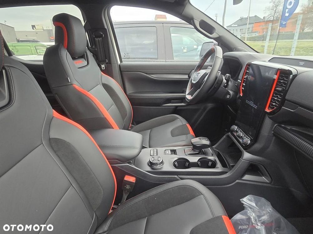 Ford Ranger Raptor - 25