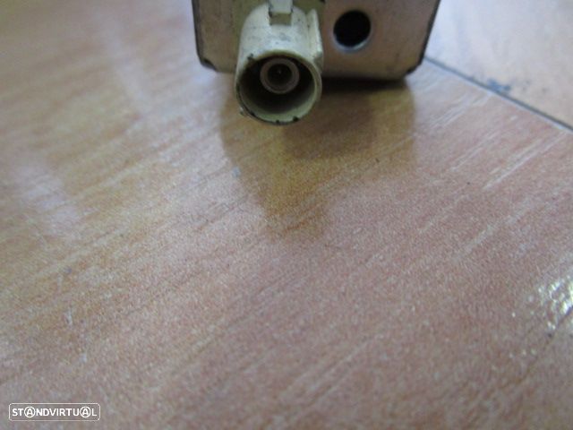 Antena 8K9035225A AUDI A4 2009 SW - 2