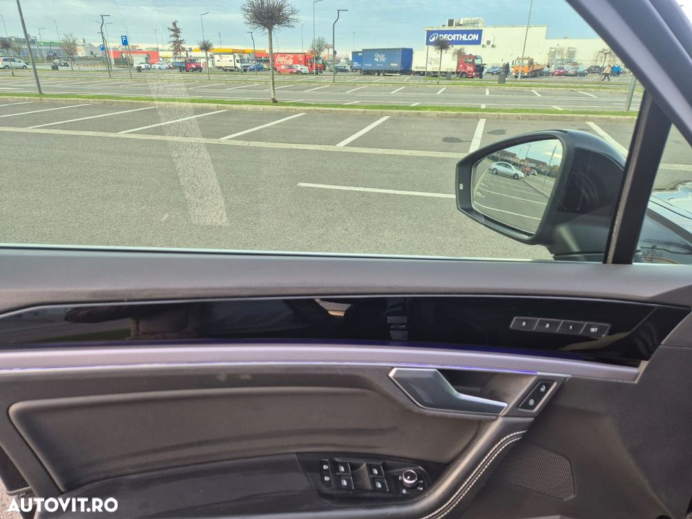 Volkswagen Touareg 3.0 V6 TDI SCR 4Motion Automatik R-Line - 10