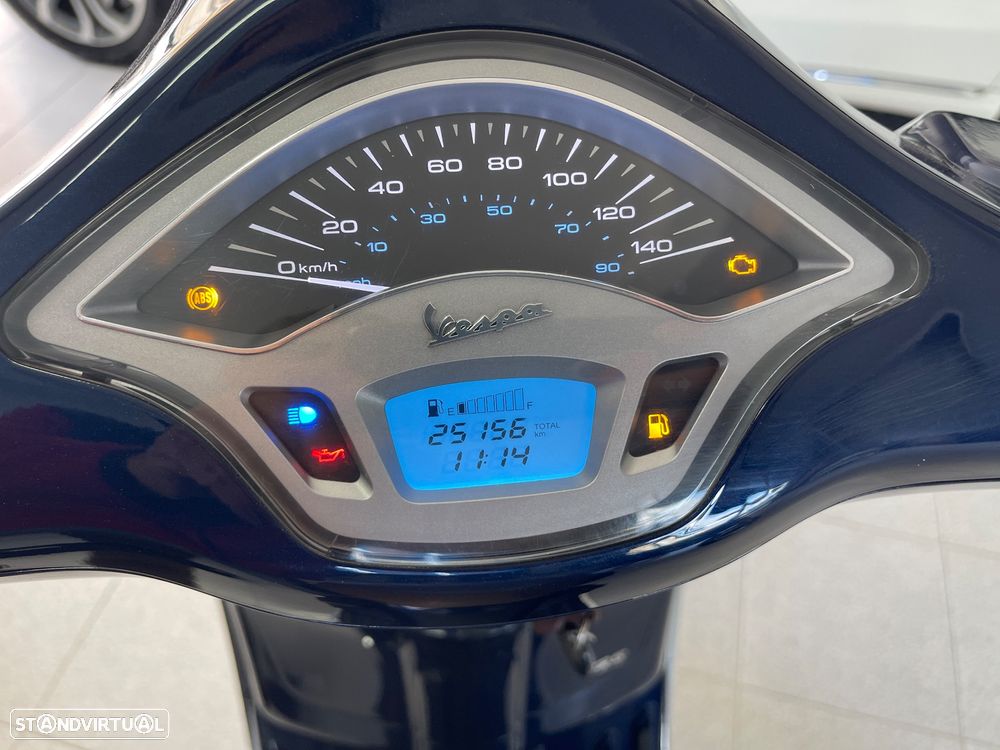 Vespa 125 Edition - 9