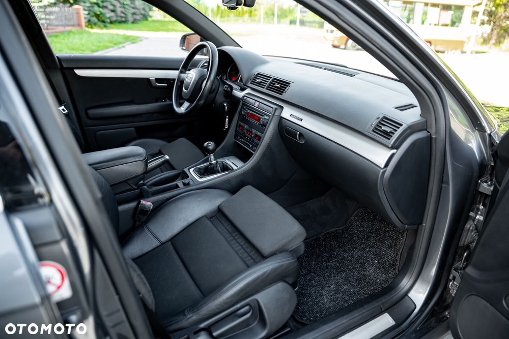 Audi A4 Limousine 1.8 T quattro - 21