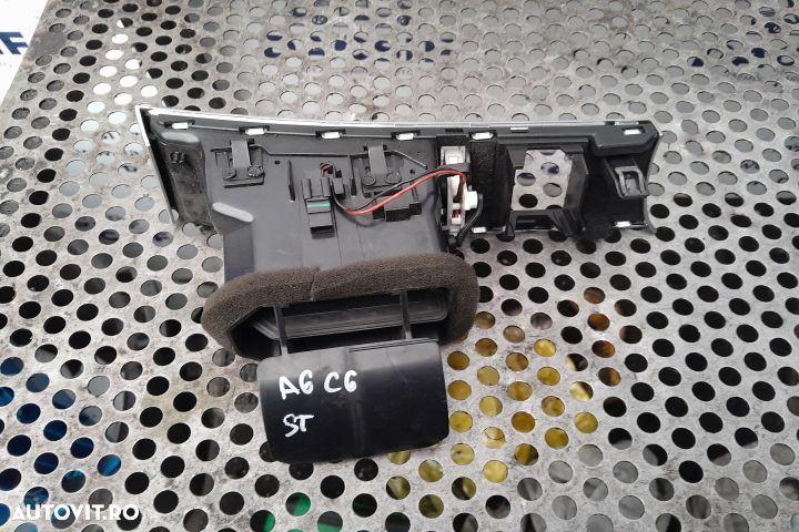 Grila ventilatie bord stanga 4F1820901D Audi A6 4F/C6 [2004 - 2008] S - 1