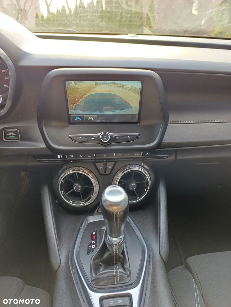 Chevrolet Camaro 2.0 - 13