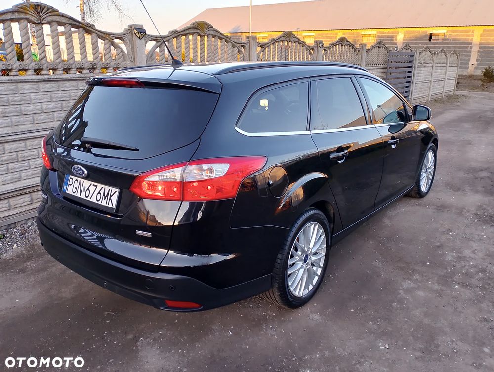 Ford Focus - 8