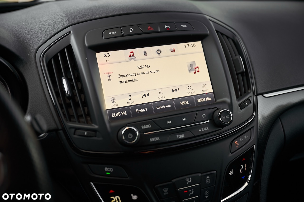 Opel Insignia - 36