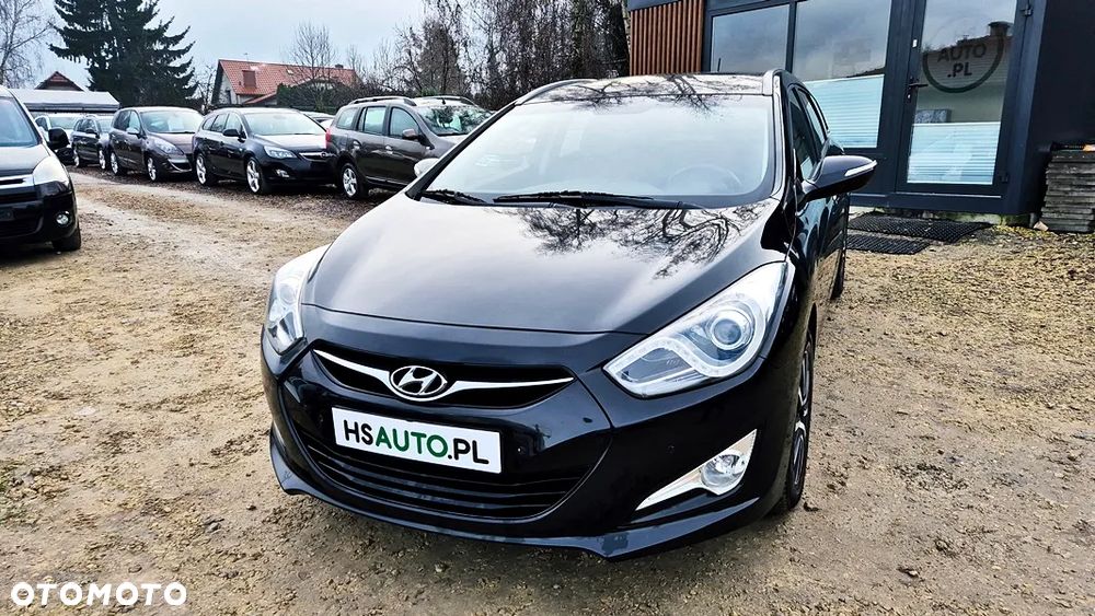 Hyundai i40 Kombi blue 1.6 Family+ - 3