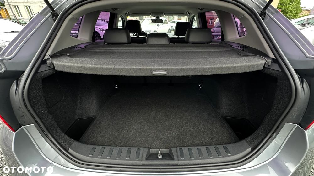 BMW X1 sDrive18d - 9