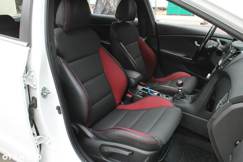 Hyundai i30 1.6 GDI Turbo Sport - 9