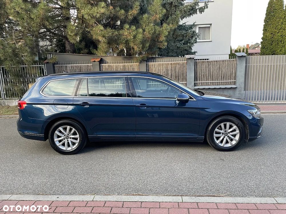 Volkswagen Passat 2.0 TDI EVO Business DSG - 3