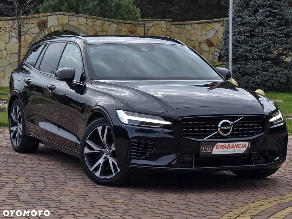 Volvo V60 T6 AWD Plug-In Hybrid Inscription Expression - 1