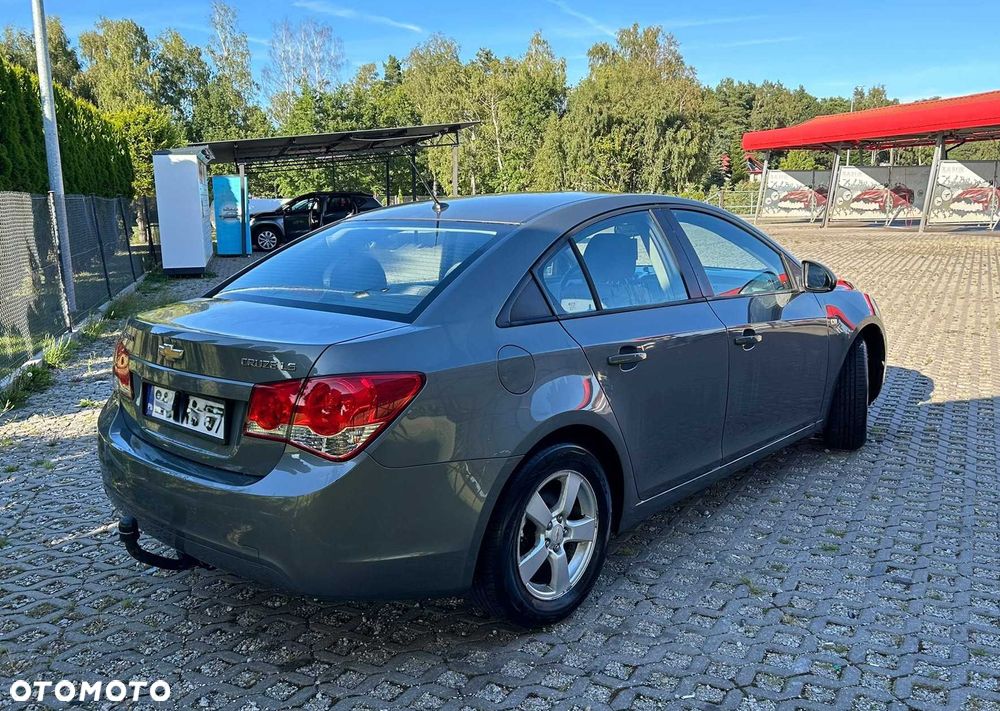 Chevrolet Cruze - 5