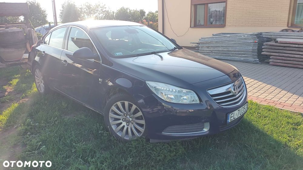 Opel Insignia - 1